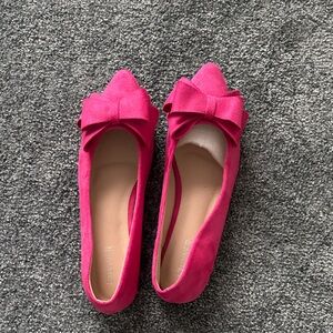 Elegant Pink Faux suede Bow Flats NWOT sz 42 / 9